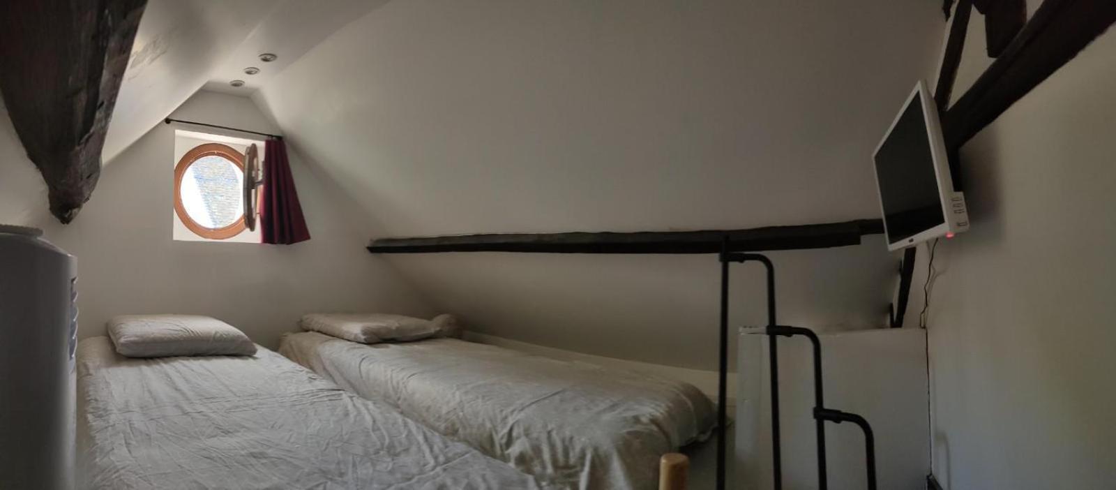 Chez Aurelia - Chambres & Table D'Hotes La Couture-Boussey Quarto foto